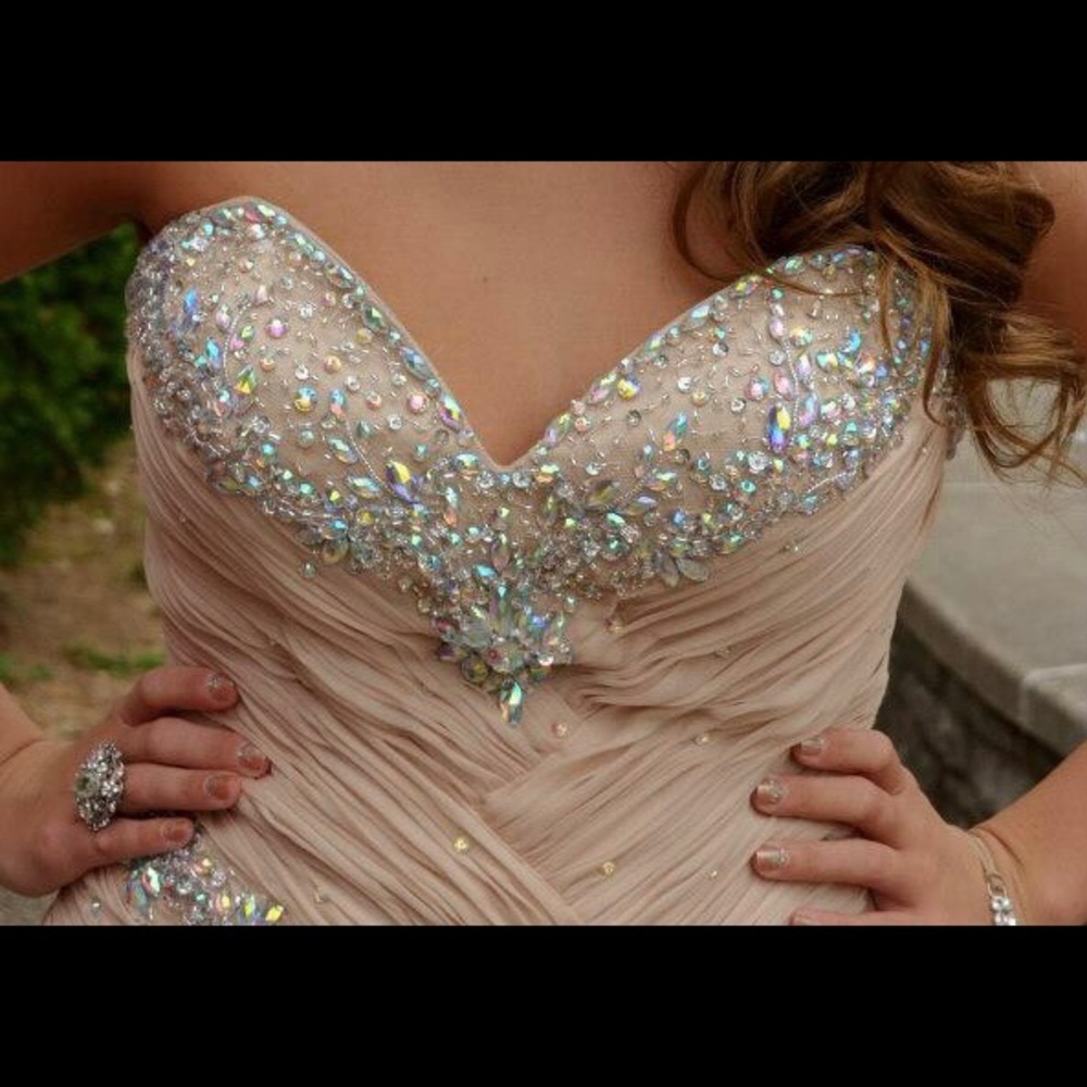 Prom dress size 6